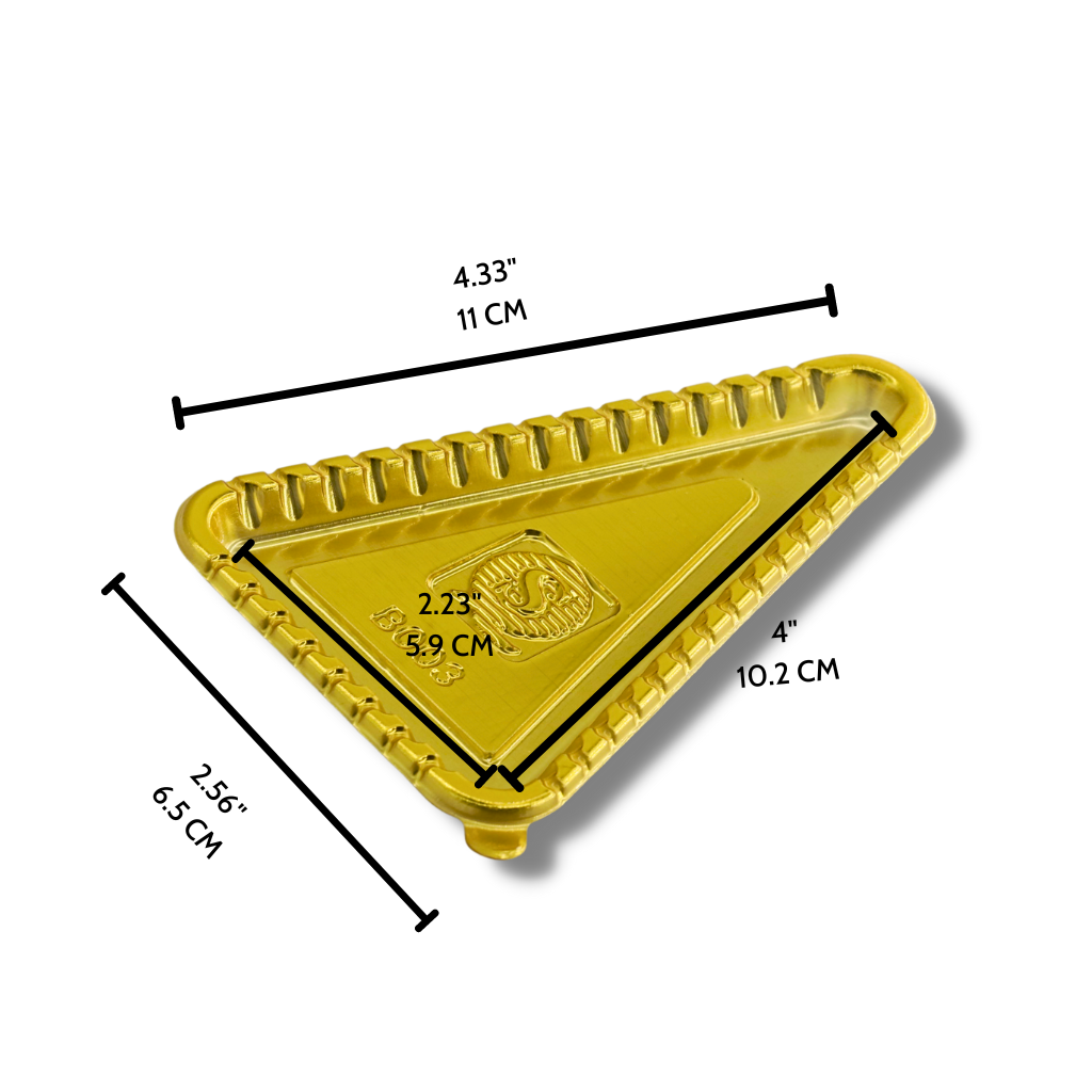 B003 | 4.33x2.56" Plastic Golden Triangular Cake Board - Size